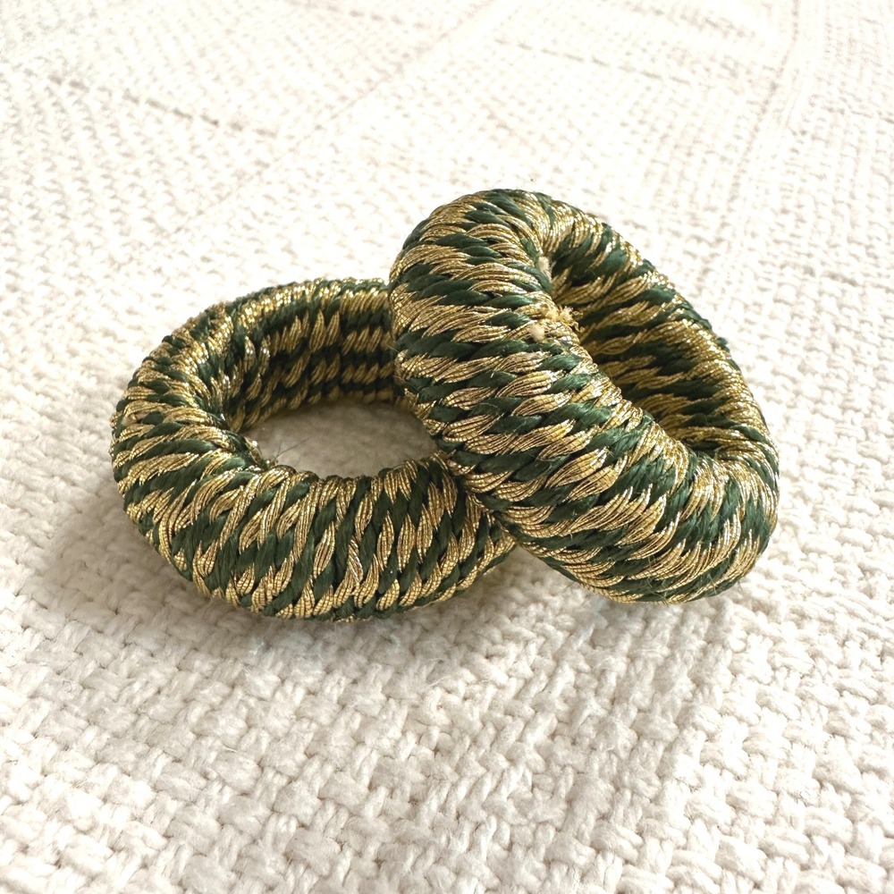 VTG Napkin Rings Set of 2 Green Gold Twisted Cord Braided Holiday Decor Regency